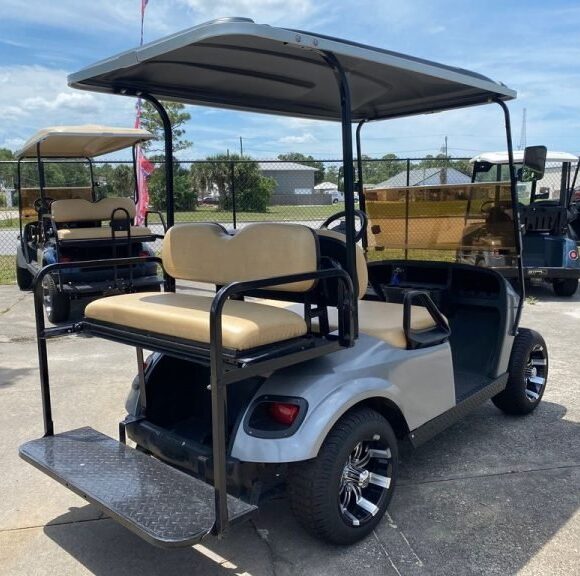 2014 E Z GO TXT Electric2 768x576 1 580x576