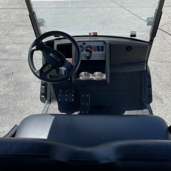 6591144f09b5740de713b076 580x580