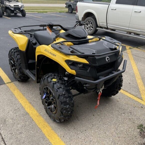 2023 Can_Am Outlander_700 ATV Motorcycle 201486375 9f8b53b7f86cf2595b895354f29ae9a3 580x580